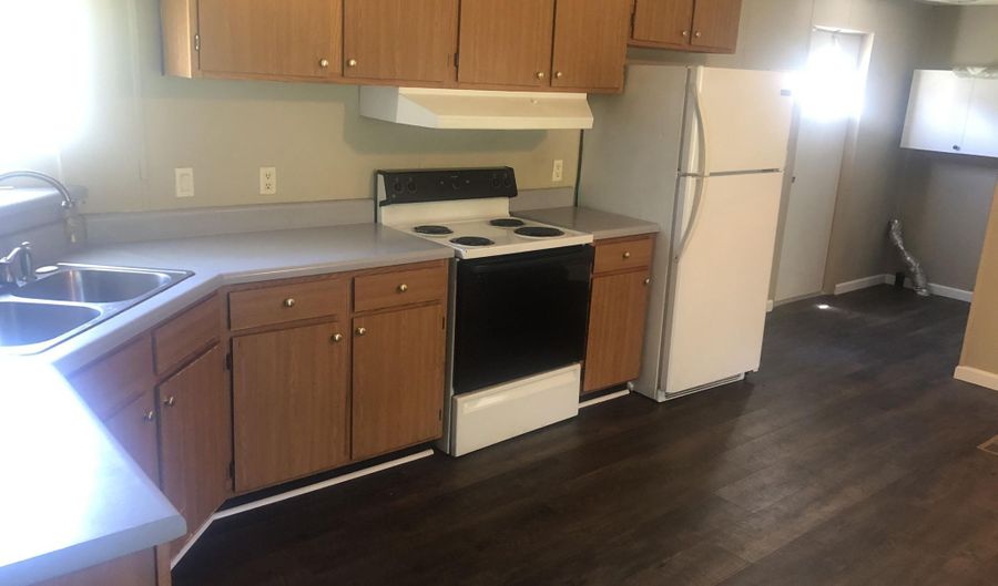 38 Cleveland Dr, Beaufort, SC 29906 - 3 Beds, 2 Bath