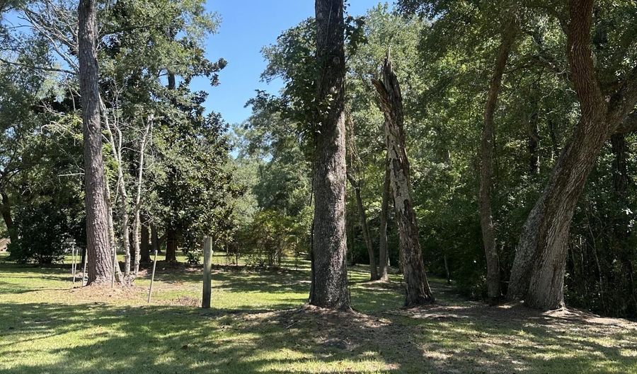 11012 Lower Bay Rd, Bay St. Louis, MS 39520 - 3 Beds, 2 Bath