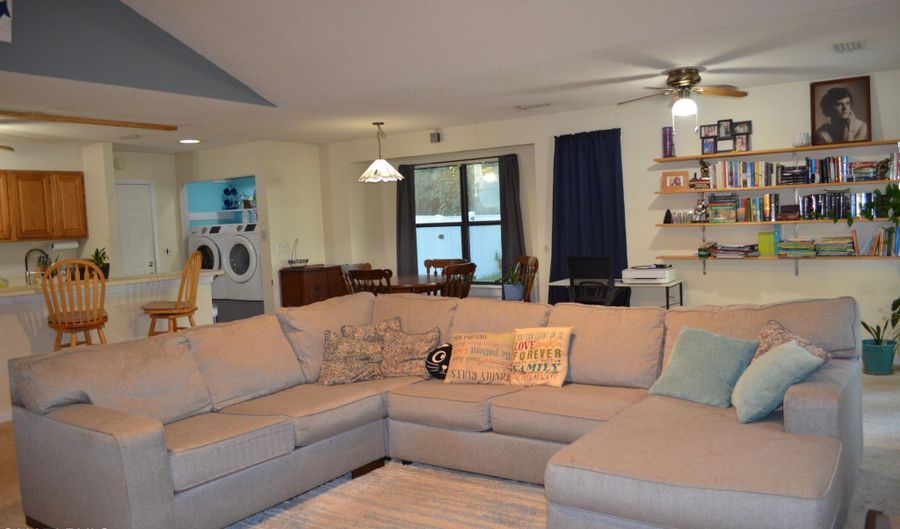 5 Tanglewood Dr, Beaufort, SC 29902 - 3 Beds, 2 Bath