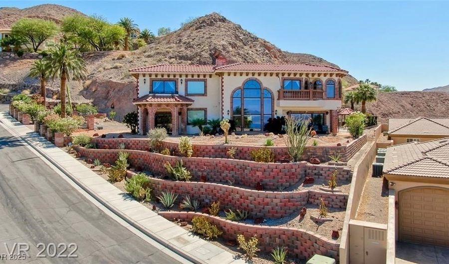 220 Hallett Cove Ct, Boulder City, NV 89005 - 4 Beds, 5 Bath