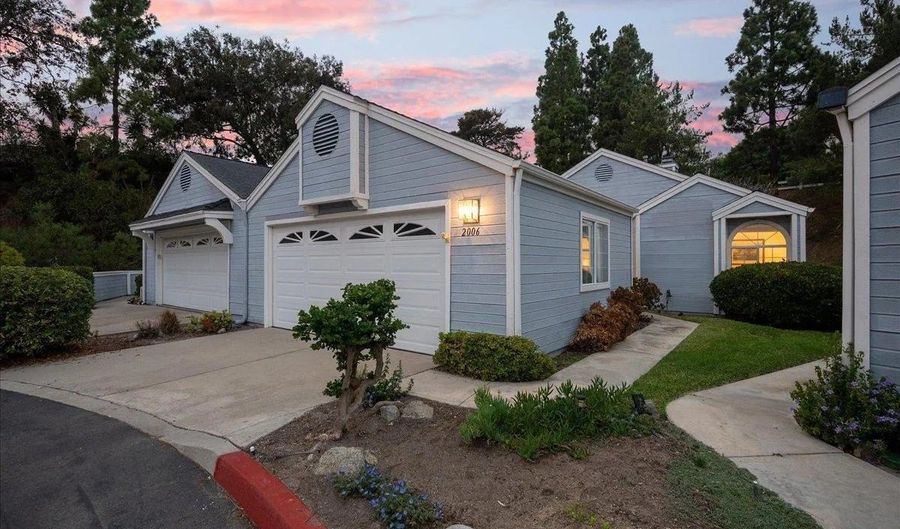 2006 Mountain Vista Way, Oceanside, CA 92054 - 2 Beds, 2 Bath