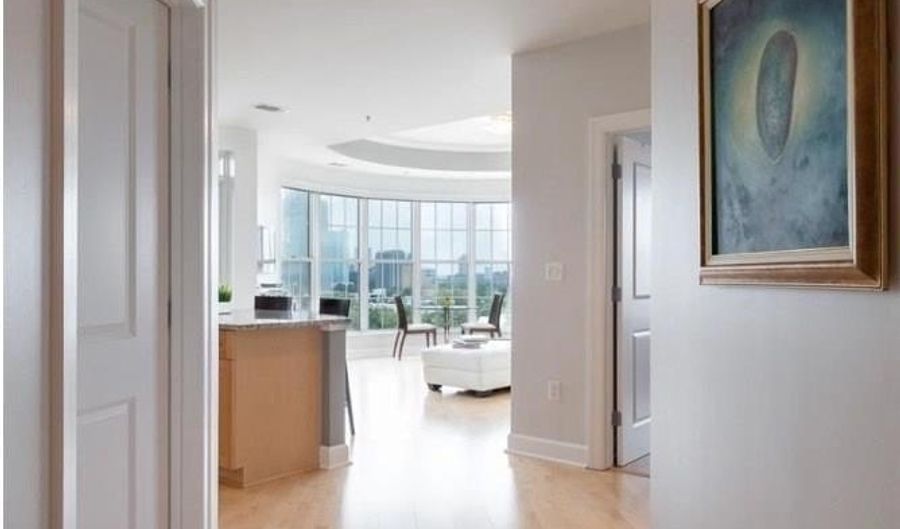 325 Paces Ferry Rd NE 1402, Atlanta, GA 30305 - 2 Beds, 2 Bath