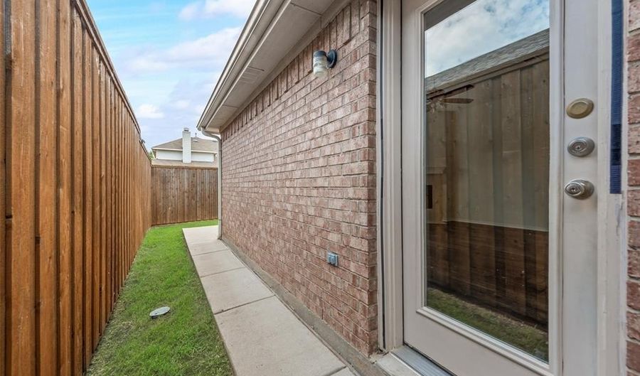 1133 Elm Grove Dr, Allen, TX 75002 - 4 Beds, 2 Bath