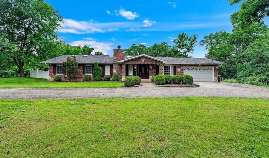 2695 E Rock Creek Rd, Arnold, MO 63010 - 3 Beds, 2 Bath