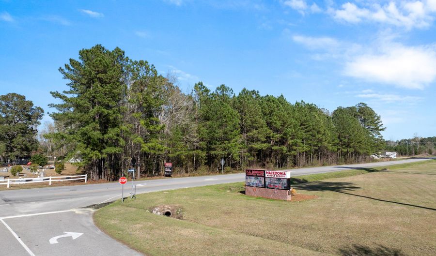 Bethera Road, Bonneau, SC 29431 - 0 Beds, 0 Bath