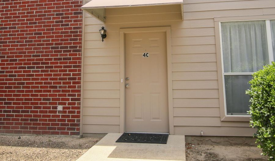 5157 Etta St #4C, Baton Rouge, LA 70820 - 2 Beds, 2 Bath