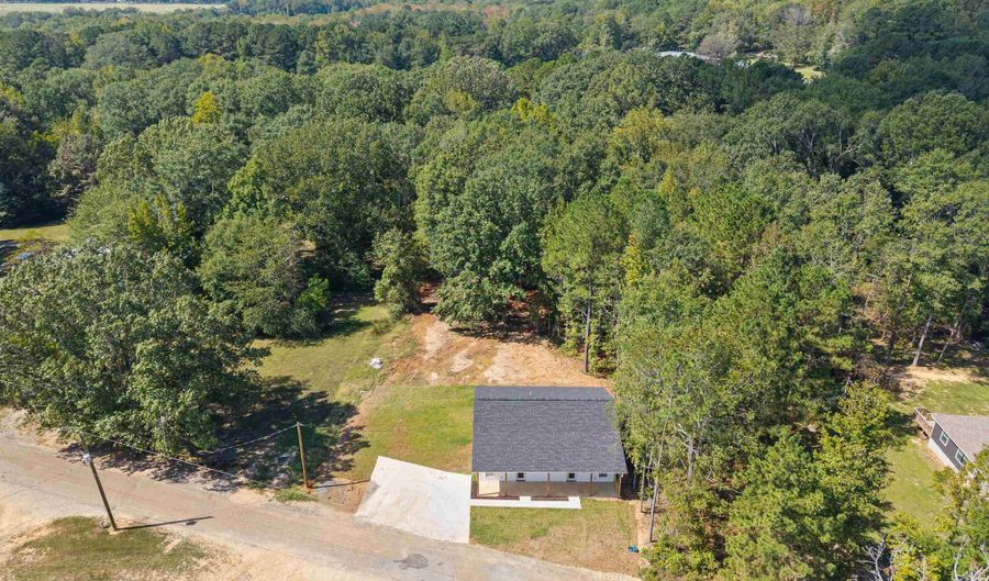 3503 S Chatfield Rd, Bauxite, AR 72011 - 2 Beds, 1 Bath