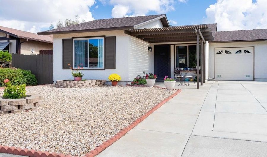 1540 Highridge, Oceanside, CA 92056 - 2 Beds, 2 Bath