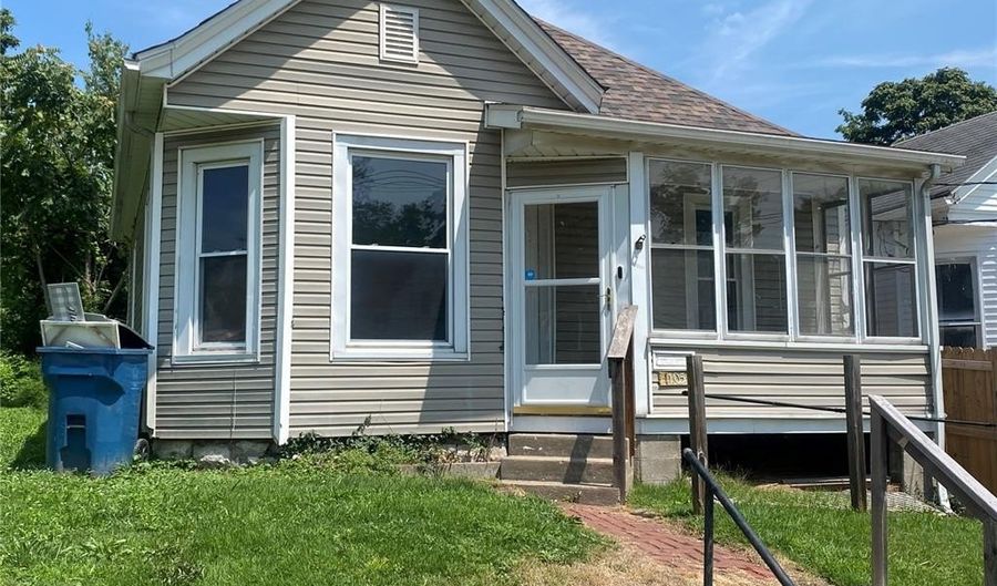 1105 W 9th St, Alton, IL 62002 - 2 Beds, 1 Bath