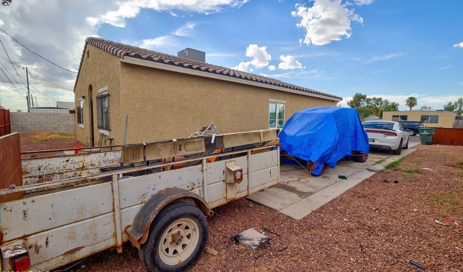 525 W 13TH Pl, Casa Grande, AZ 85122 - 3 Beds, 2 Bath