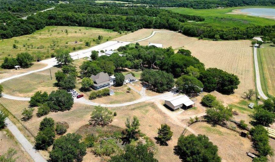 3002 Azle Hwy, Weatherford, TX 76085 - 0 Beds, 0 Bath