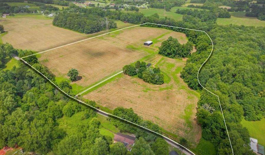 1790 Coon Hunt Rd, Baxter, TN 38544 - 3 Beds, 3 Bath