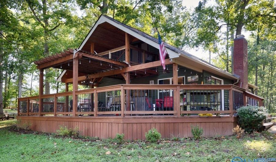 14177 Dogwood Rd, Athens, AL 35611 - 3 Beds, 1 Bath