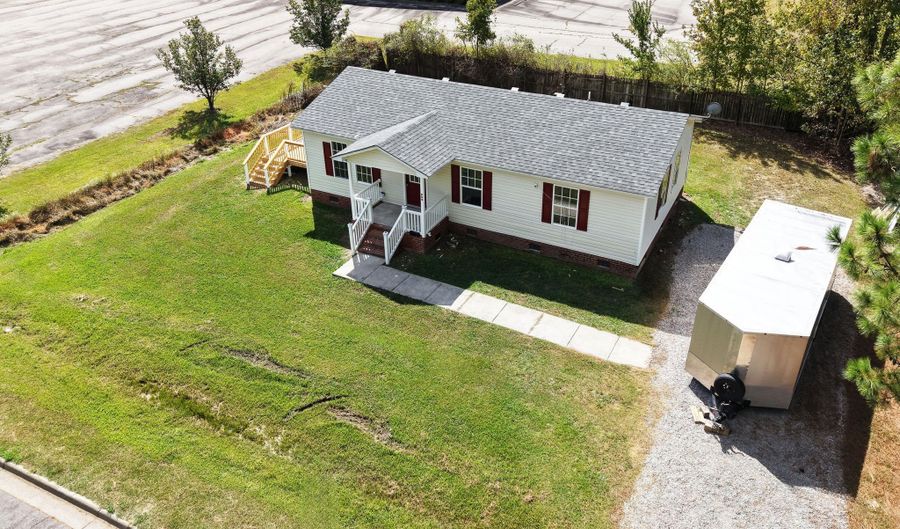 809 E First St, Ahoskie, NC 27910 - 3 Beds, 1 Bath