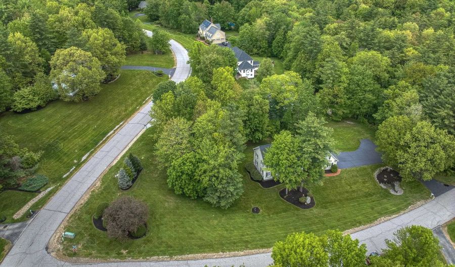 4 Catesby Ln, Bedford, NH 03110 - 4 Beds, 3 Bath