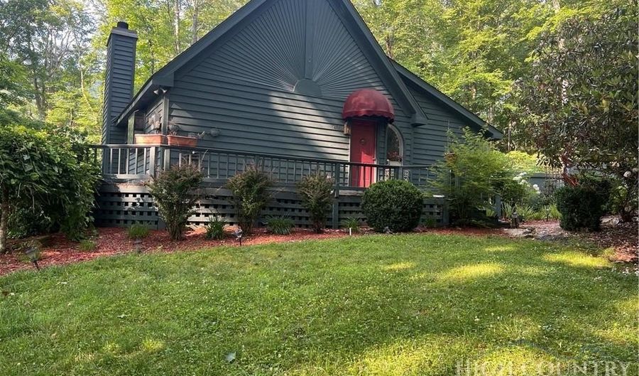 187 Little Creekside, Banner Elk, NC 28604 - 1 Beds, 2 Bath