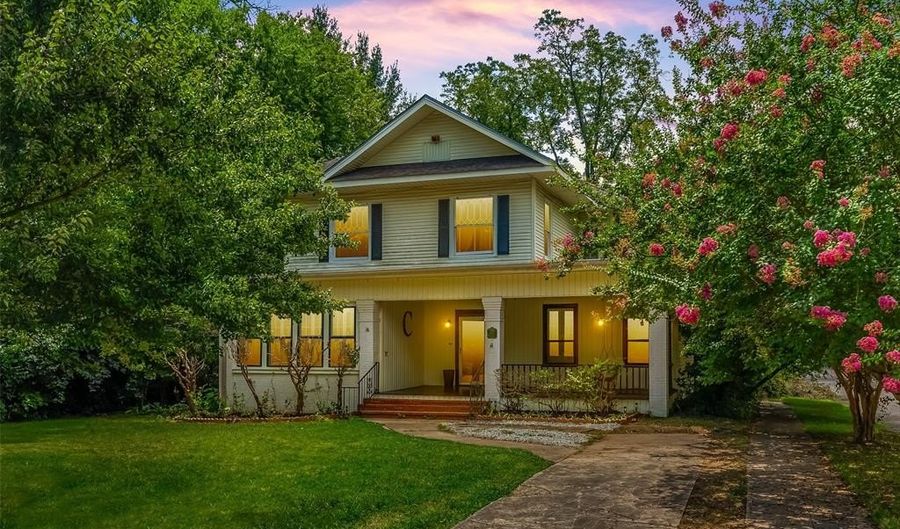 857 Prospect St, Shreveport, LA 71104 - 5 Beds, 4 Bath