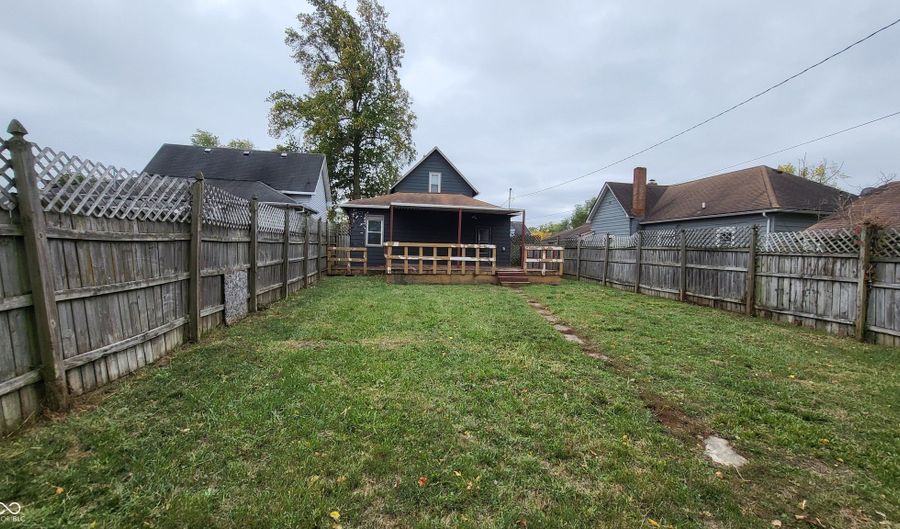 1024 W 13th St, Anderson, IN 46016 - 3 Beds, 1 Bath
