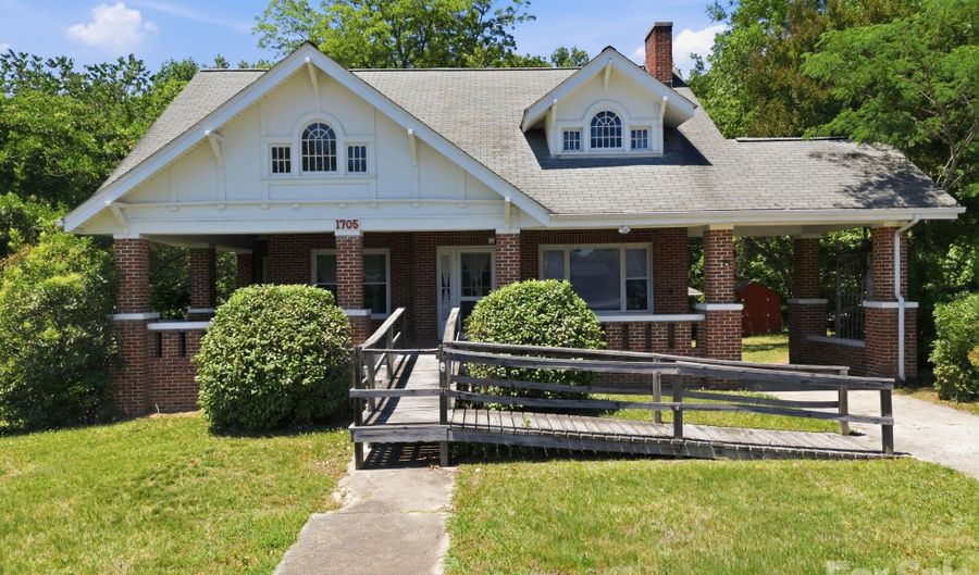 1705 US 52 Hwy N, Albemarle, NC 28001 - 0 Beds, 2 Bath