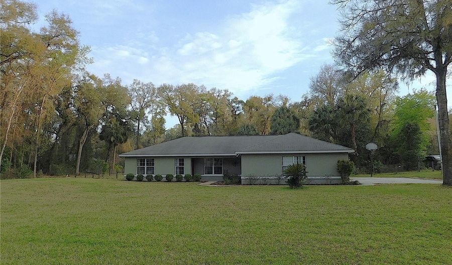 4184 NE 138TH Pl, Anthony, FL 32617 - 3 Beds, 3 Bath