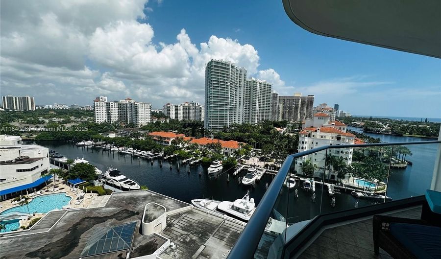 19707 Turnberry Way 15B, Aventura, FL 33180 - 2 Beds, 2 Bath