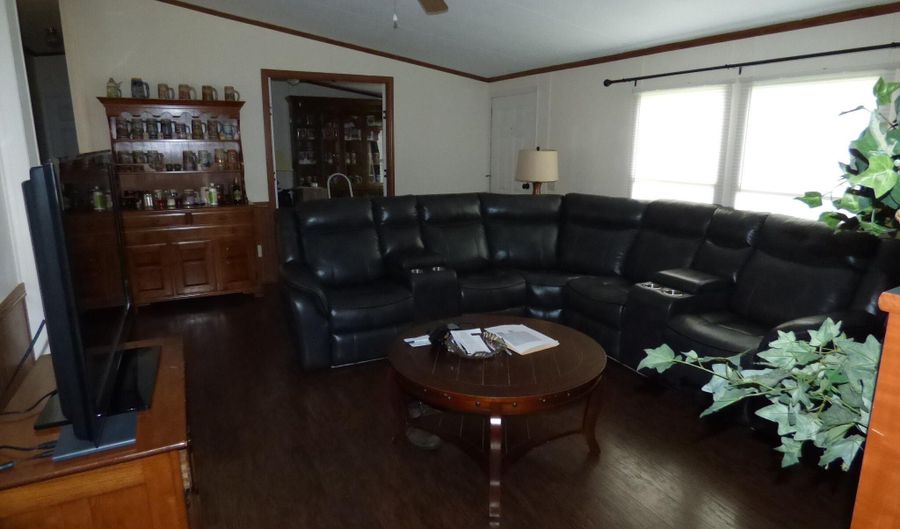 912 Old Highway 51, Brookhaven, MS 39601 - 3 Beds, 2 Bath