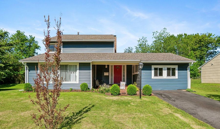 2500 PITTLAND Ln, Bowie, MD 20716 - 4 Beds, 3 Bath