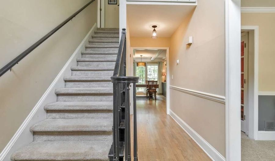 5485 Brookstone, Acworth, GA 30101 - 5 Beds, 3 Bath