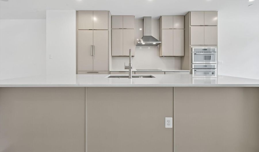 5348 ZENITH Overlook, Bethesda, MD 20816 - 4 Beds, 5 Bath