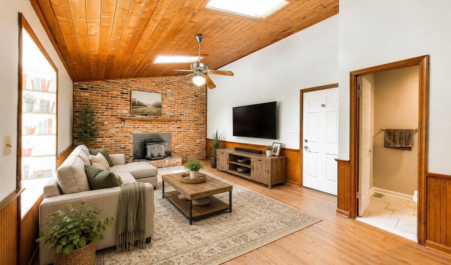 2012 BERMONDSEY Dr, Bowie, MD 20721 - 4 Beds, 4 Bath