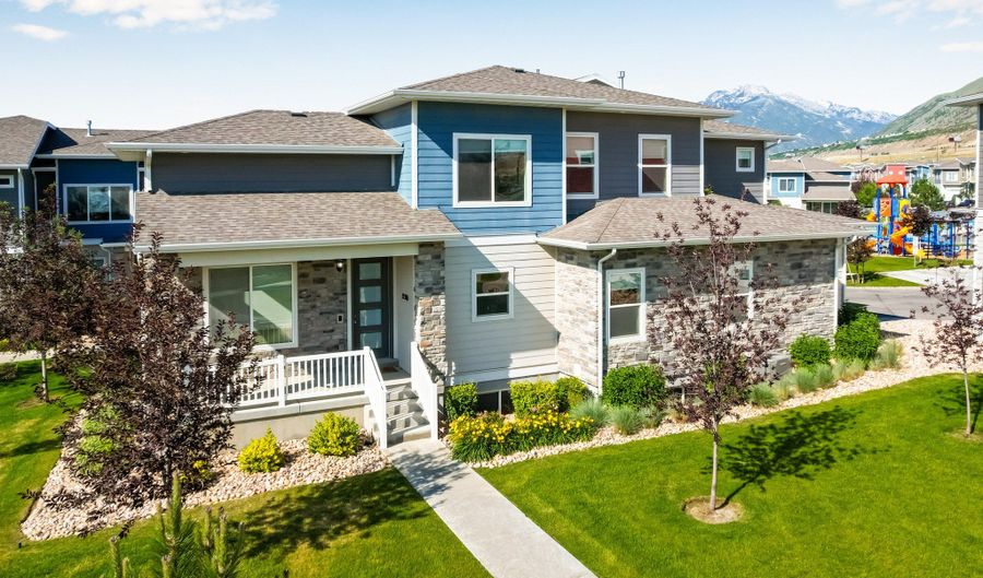 15506 S MIDNIGHT Vw W, Bluffdale, UT 84065 - 4 Beds, 2 Bath