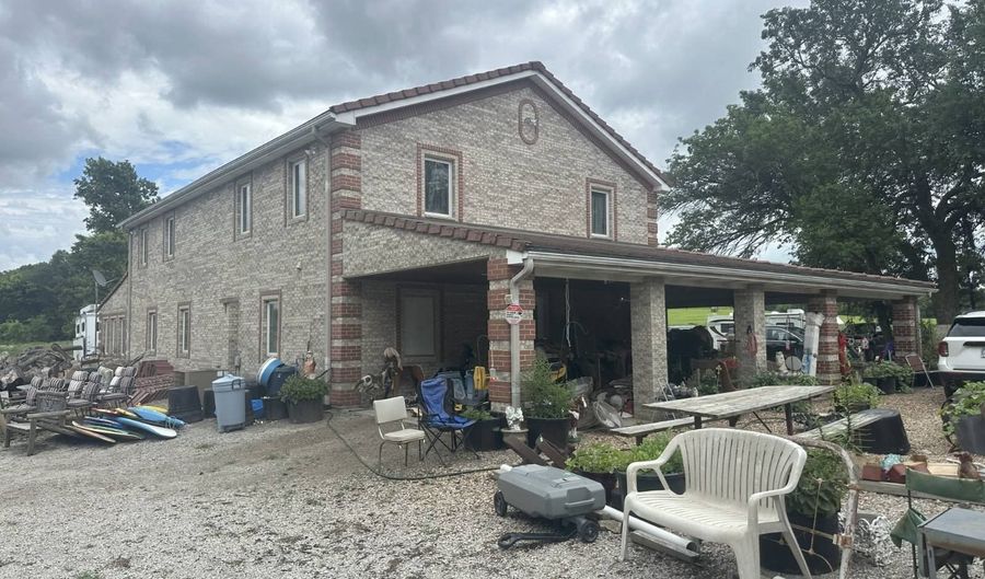 7420 NE County Rd, Adrian, MO 64720 - 3 Beds, 3 Bath