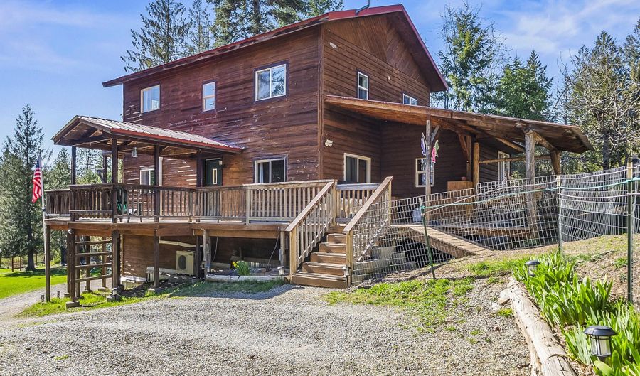 516 Lightning Creek Rd, Clark Fork, ID 83811 - 3 Beds, 3 Bath