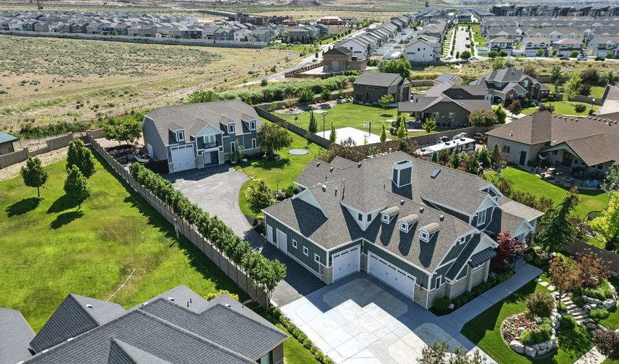 14956 S CASTLE Vly W, Bluffdale, UT 84065 - 7 Beds, 7 Bath