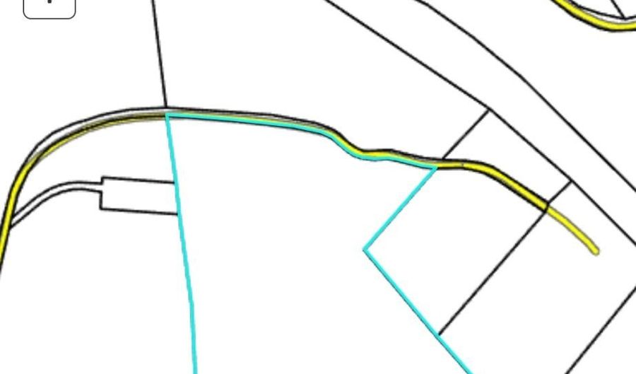 679 New Hope Church Rd, Barbourville, KY 40906 - 3 Beds, 1 Bath