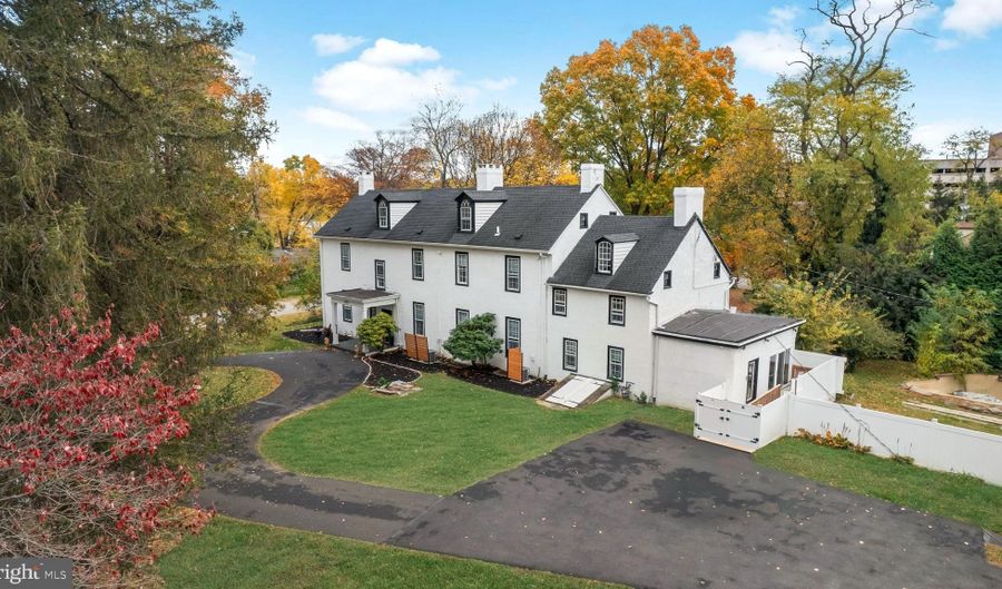 1339 WHEATSHEAF Ln, Abington, PA 19001 - 7 Beds, 7 Bath