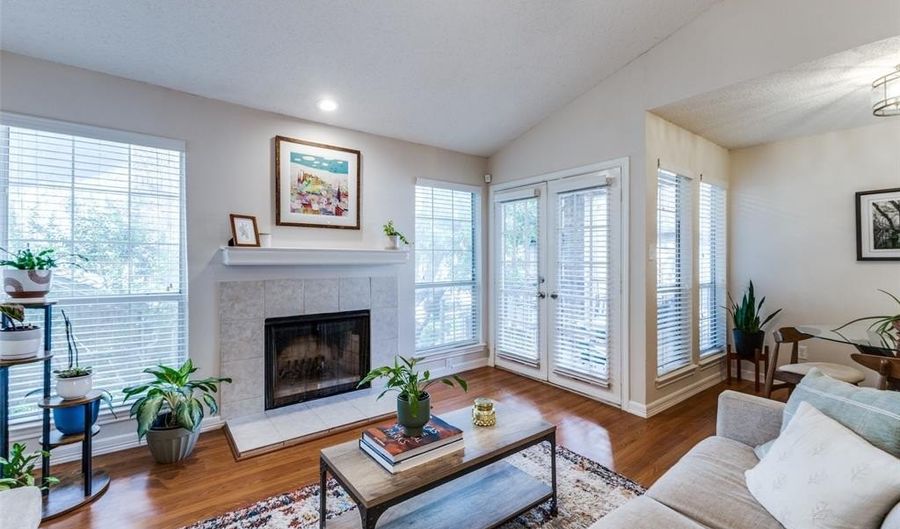 4067 Beltway Dr 211, Addison, TX 75001 - 2 Beds, 2 Bath