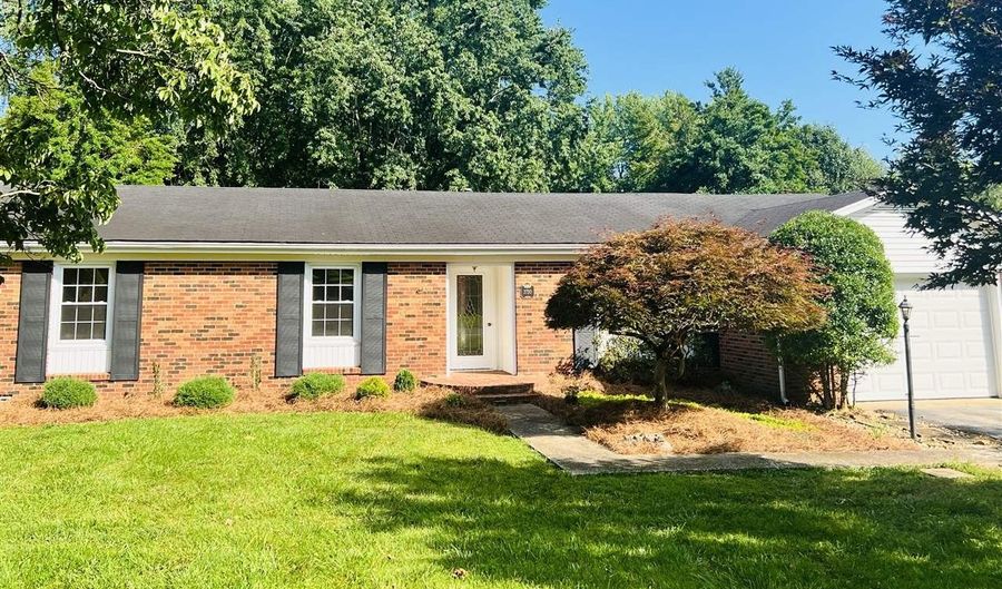 2720 Ewing Ford Rd, Bowling Green, KY 42103 - 3 Beds, 2 Bath