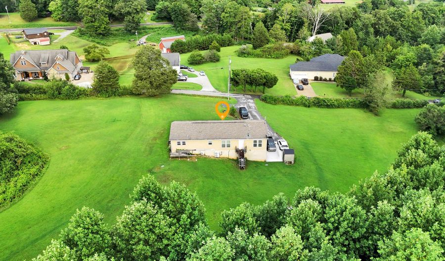 130 County Rd 124, Athens, TN 37303 - 3 Beds, 3 Bath