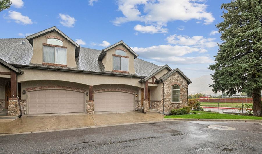 1260 N 200 W, Bountiful, UT 84010 - 4 Beds, 3 Bath