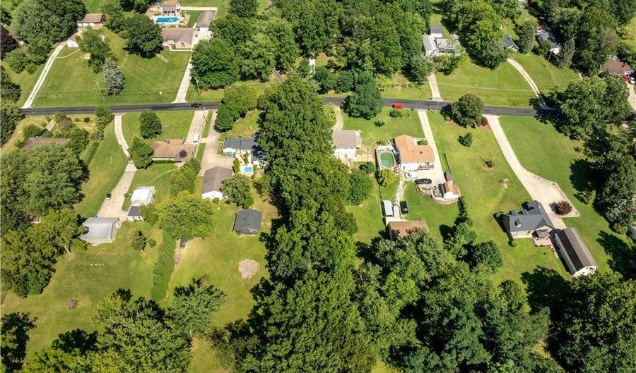 3184 Conlin Dr, Akron, OH 44319 - 3 Beds, 1 Bath