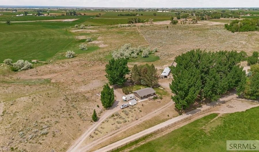 352 E 300 N, Blackfoot, ID 83221 - 3 Beds, 2 Bath