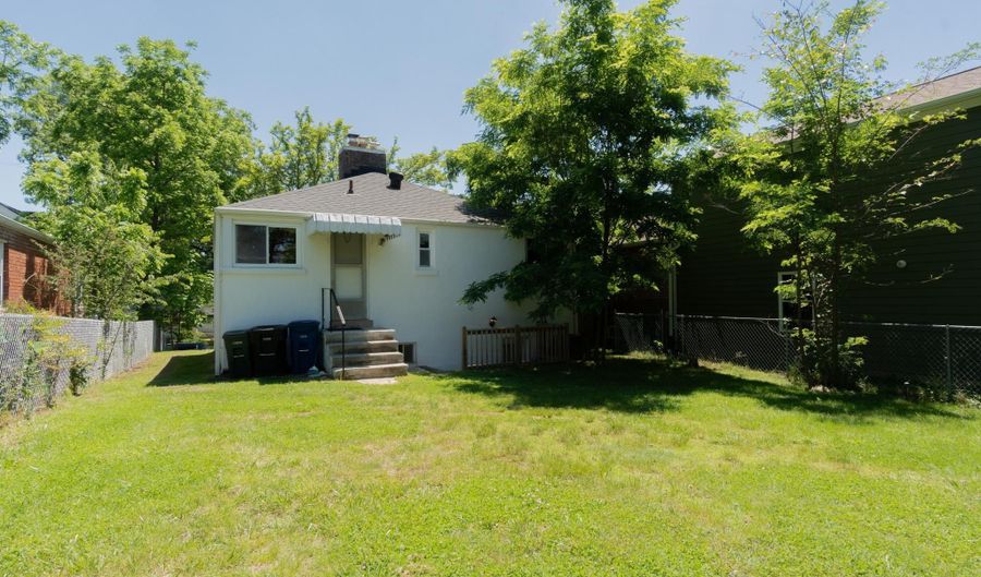 1226 N TAYLOR St, Arlington, VA 22201 - 3 Beds, 2 Bath