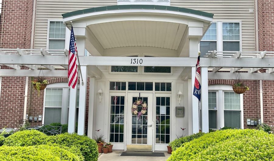1310 SCOTTSDALE Dr C, Bel Air, MD 21015 - 2 Beds, 2 Bath