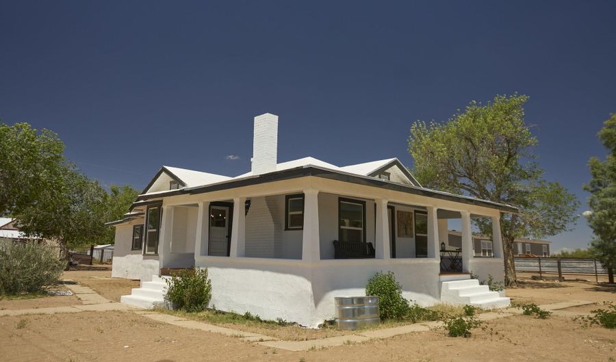 203 N Kellum Ave, Bowie, AZ 85605 - 4 Beds, 3 Bath