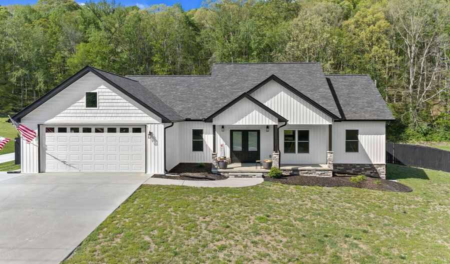 766 Hillvale Rd, Andersonville, TN 37705 - 3 Beds, 2 Bath
