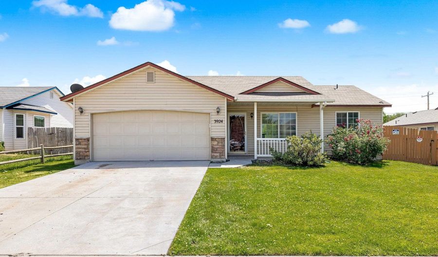 3924 Winston St, Caldwell, ID 83607 - 3 Beds, 2 Bath