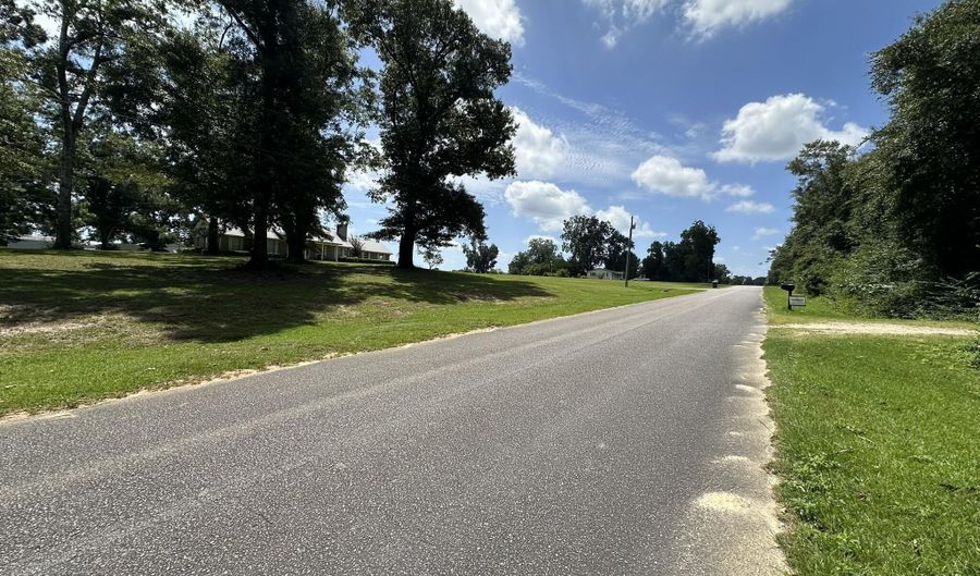 6389 County Line Rd B, Baker, FL 32531 - 1 Beds, 1 Bath