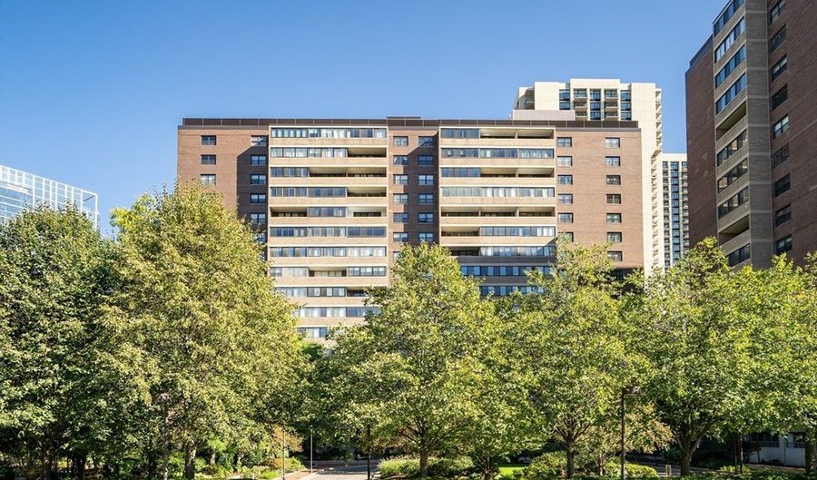 9 Hawthorne Pl 5K, Boston, MA 02114 - 0 Beds, 1 Bath