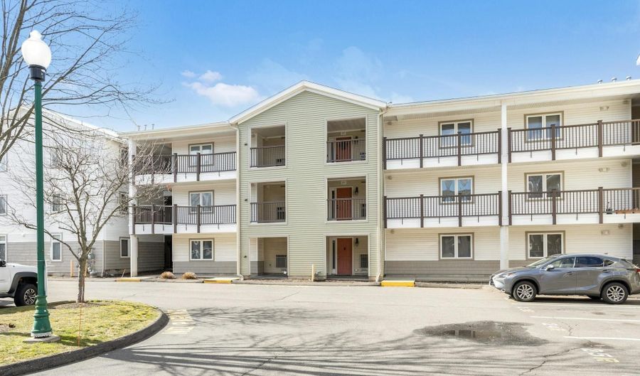 3250 Fairfield Ave 300, Bridgeport, CT 06605 - 2 Beds, 2 Bath